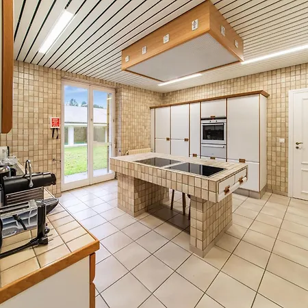 Charming By High Fens مالميدي