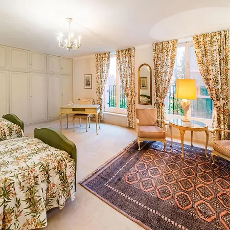 Charming By High Fens مالميدي